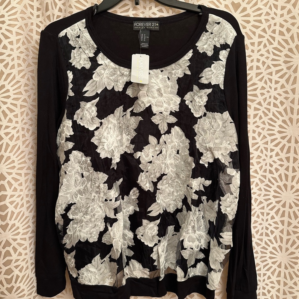 Forever 21 Black and White Floral Blouse
